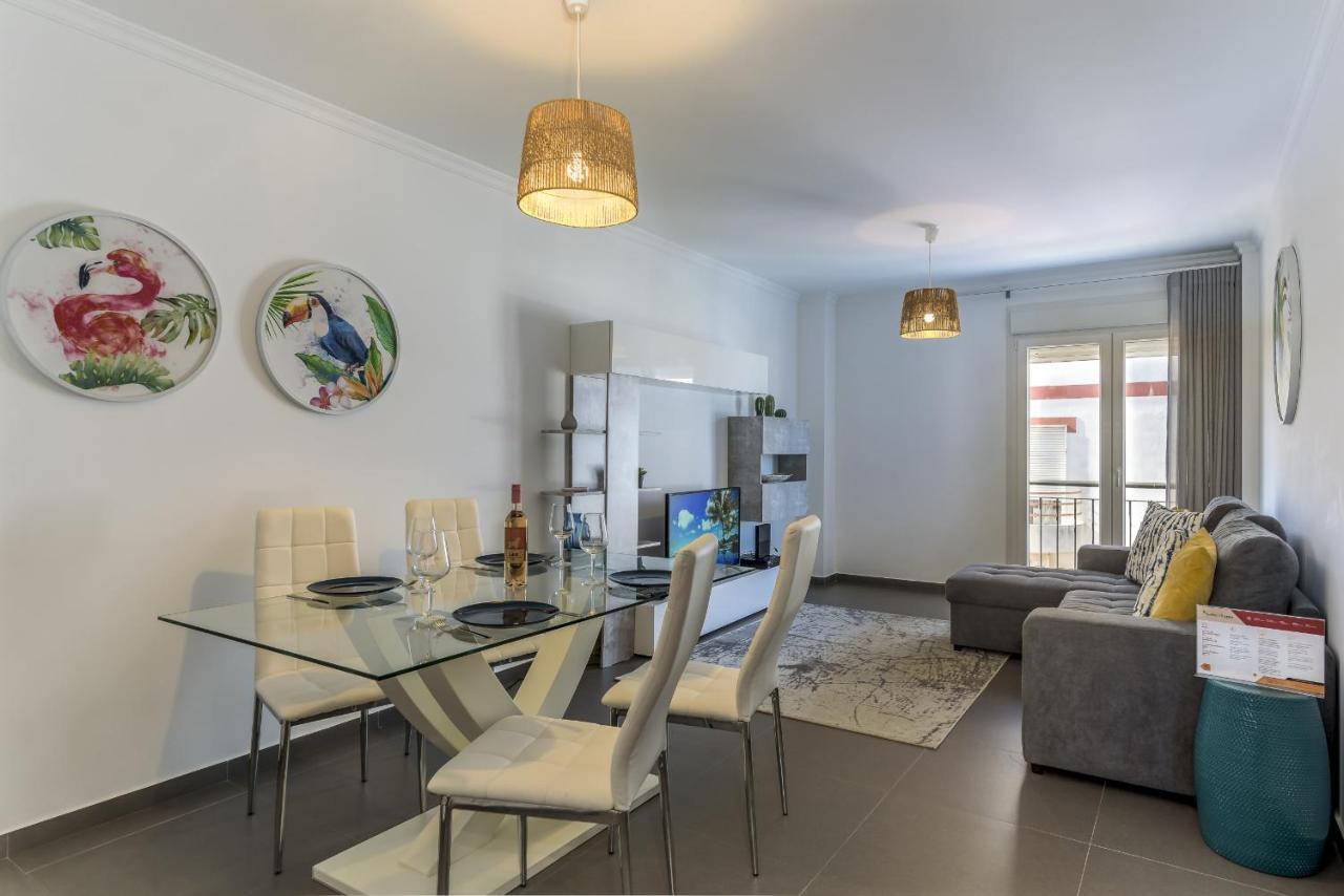 Flh Vila Real Santo Antonio Flat With Pool ヴィラ・レアル・デ・サント・アントニオ エクステリア 写真