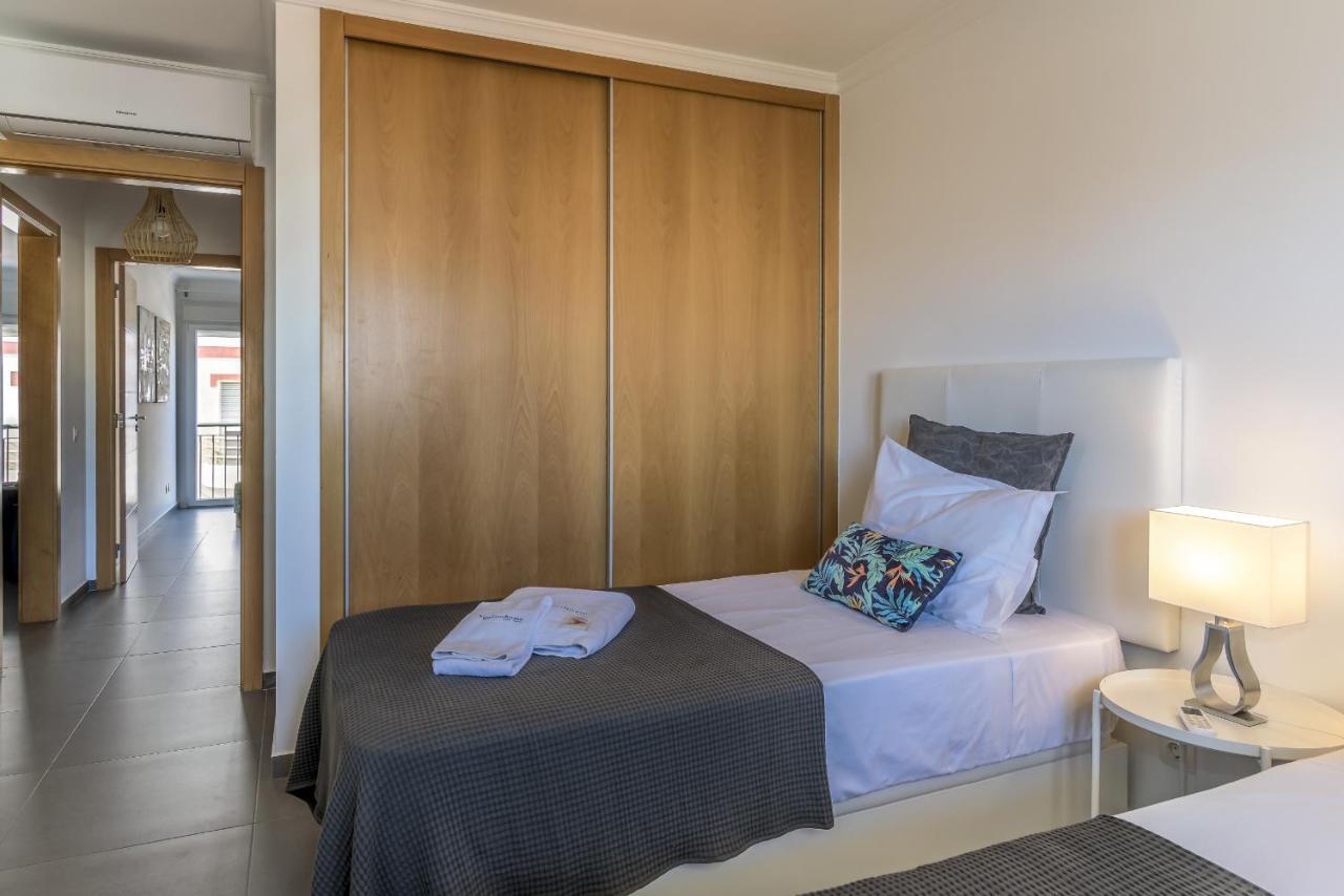 Flh Vila Real Santo Antonio Flat With Pool ヴィラ・レアル・デ・サント・アントニオ エクステリア 写真